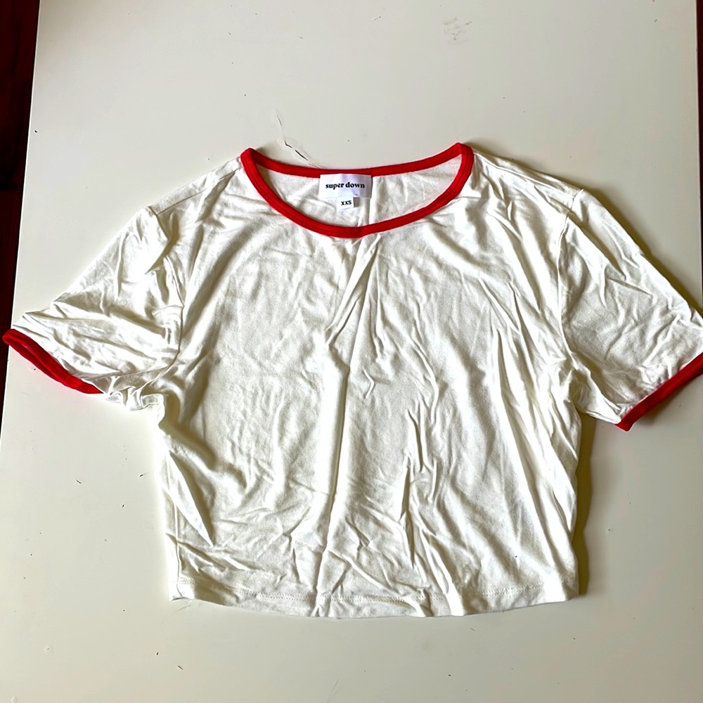 Superdown White/red tshirt  XXS